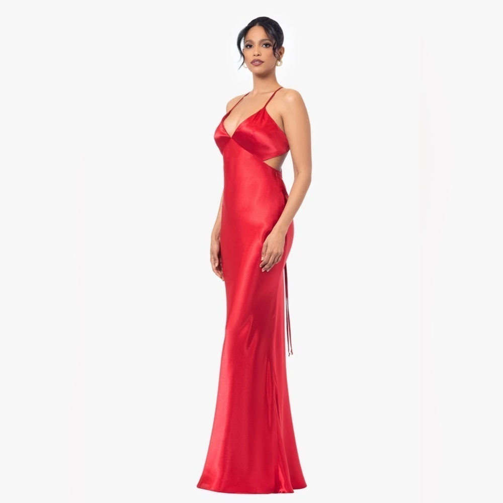 AQUA 
GRACE" LONG SPAGHETTI STRAP TIEBACK DRESS